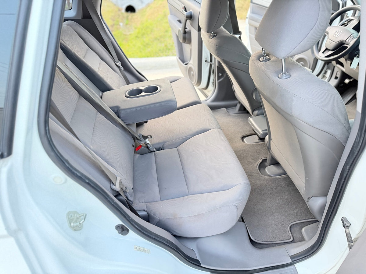 2011 Honda CR-V LX rear seats interior