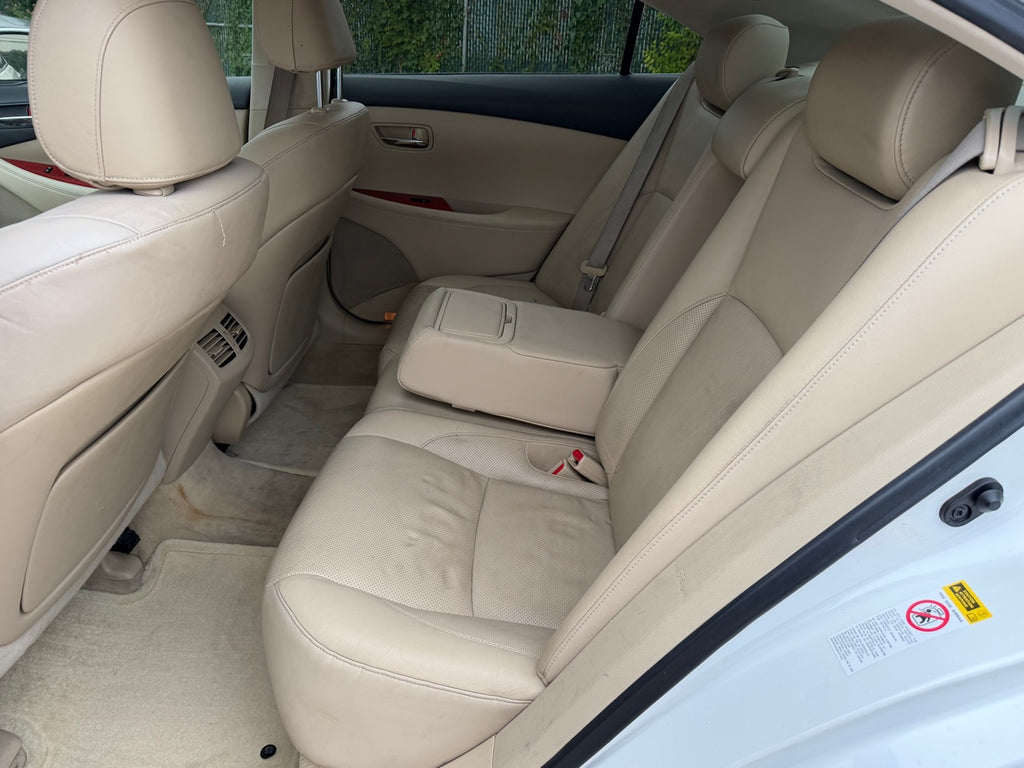 2008 Lexus ES 350 rear seats interior