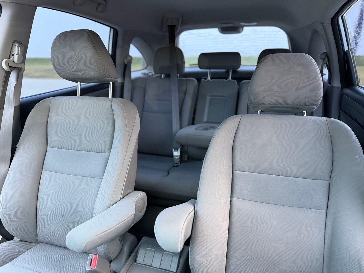 2011 Honda CR-V LX rear seats