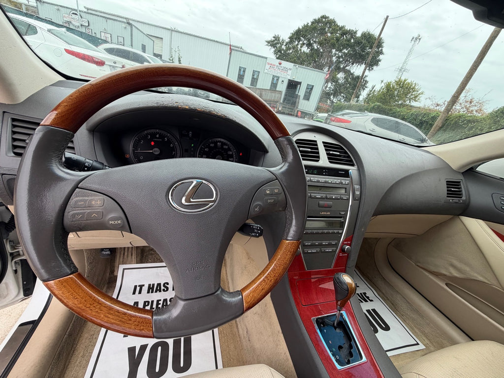 2008 Lexus ES 350 dashboard