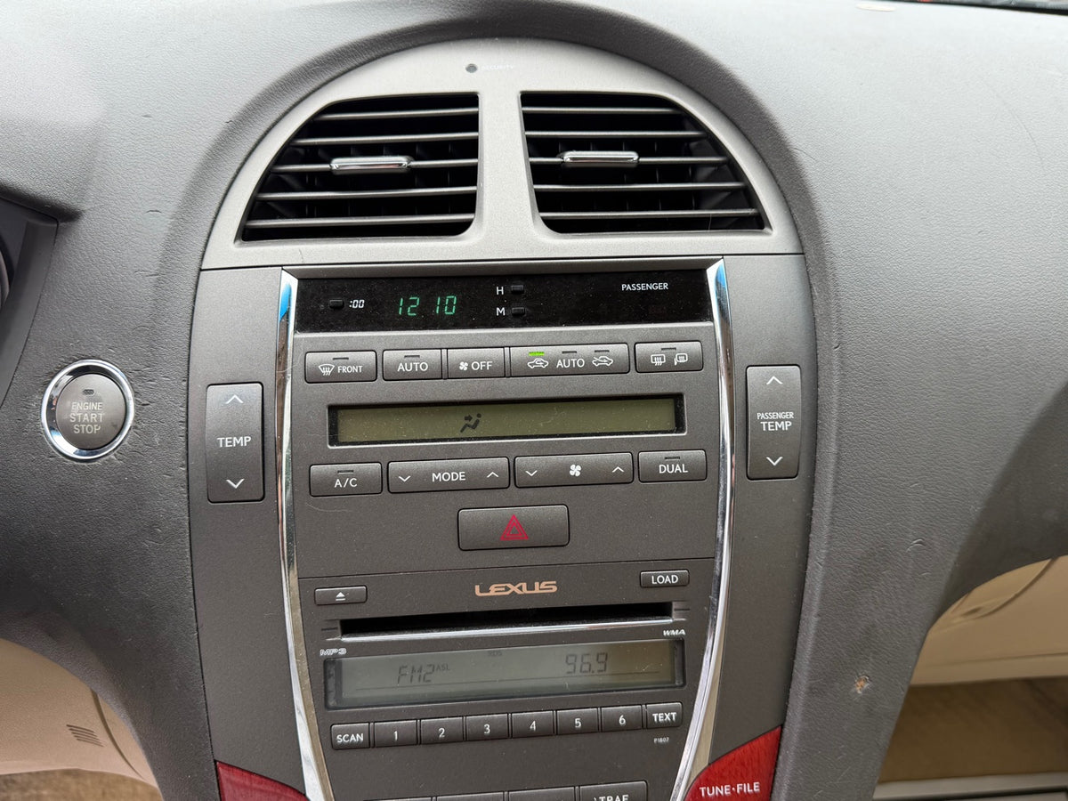 2008 Lexus ES 350 climate controls