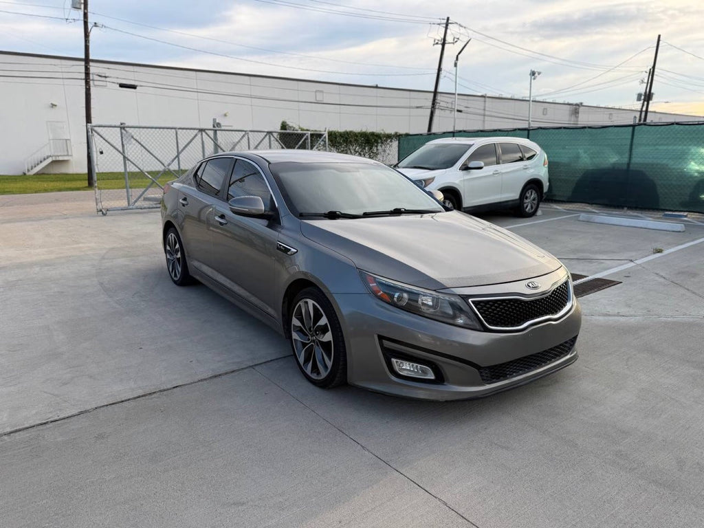 2015 Kia Optima SX Turbo photo 3