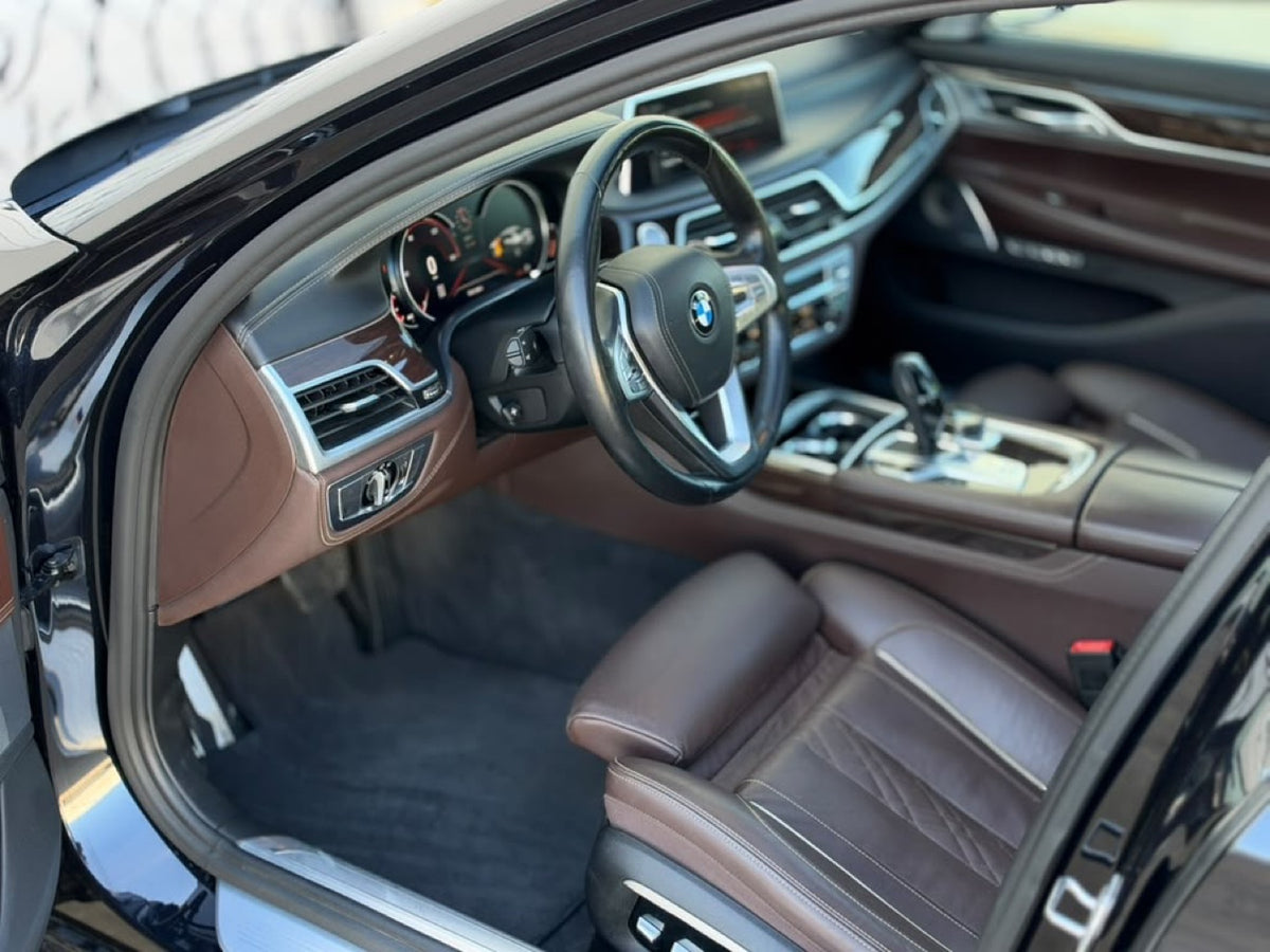 2016 BMW 750i xDrive