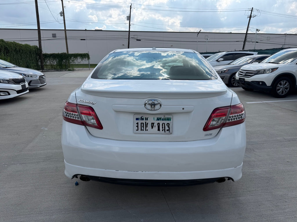 2011 Toyota Camry SE rear