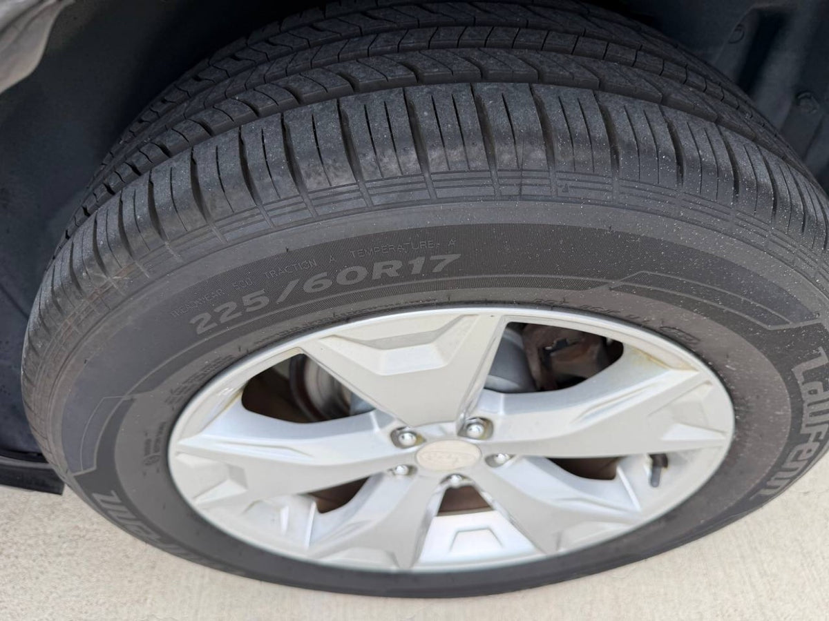 2014 Subaru Forester tire 225/60R17
