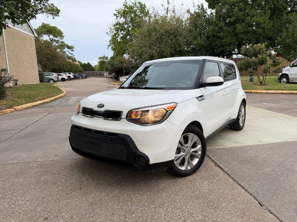 2015 Kia Soul +
