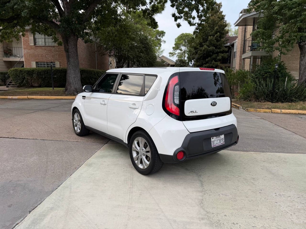 2015 Kia Soul +