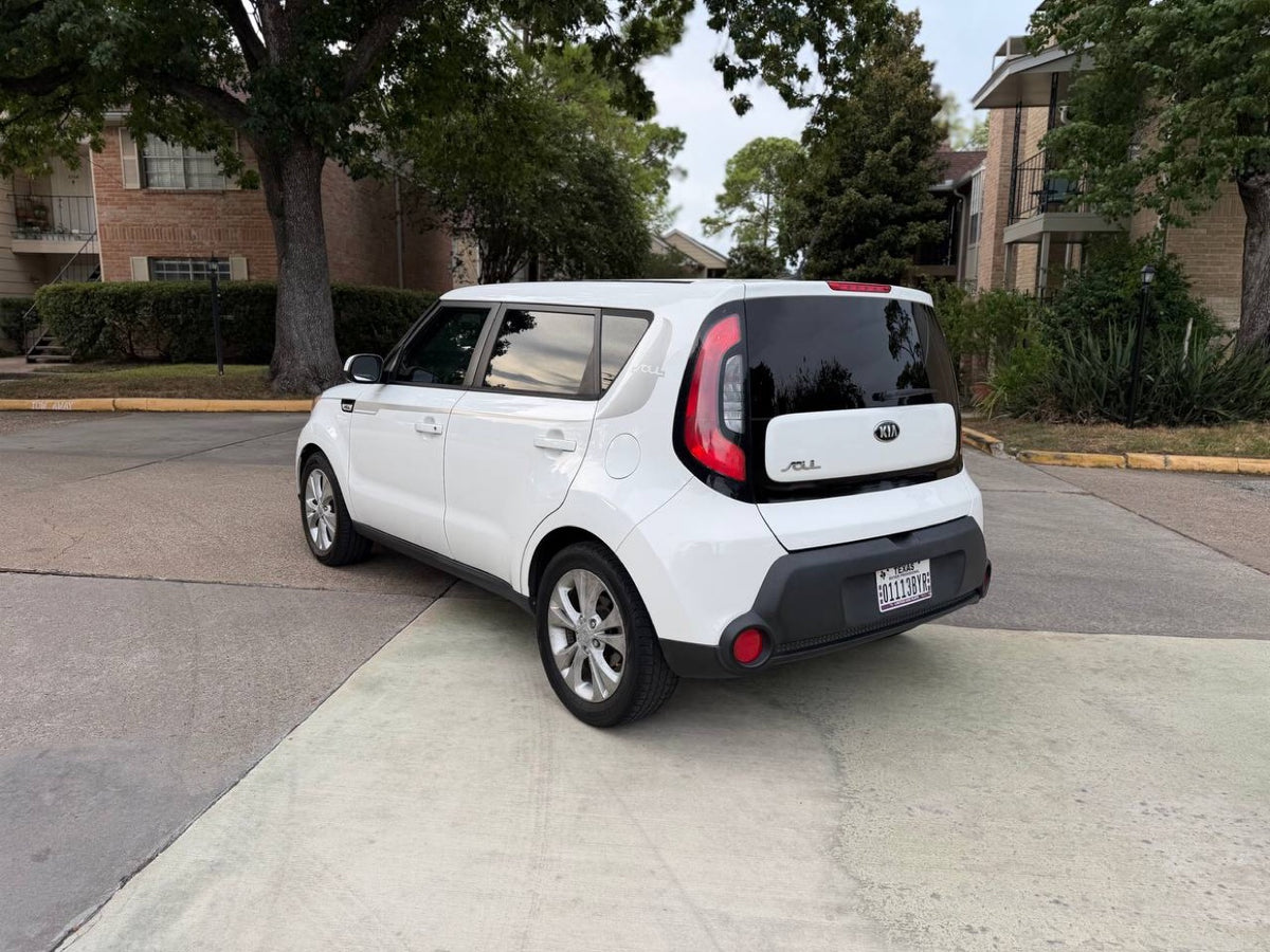 2015 Kia Soul +