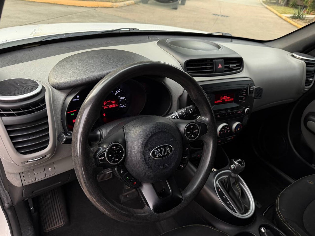 2015 Kia Soul +